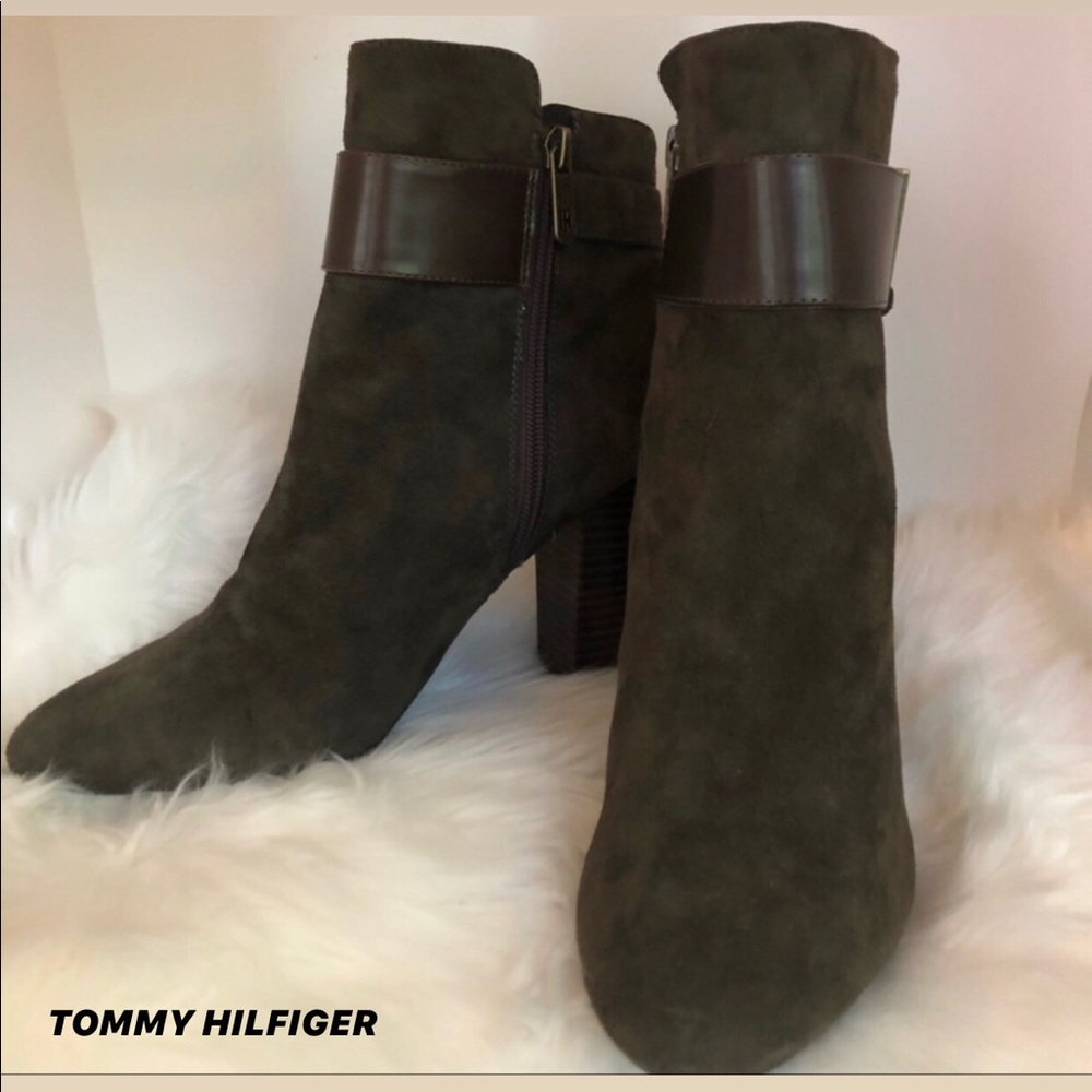 💕SALE💕NWOT TOMMY HILFIGER BOOTIES